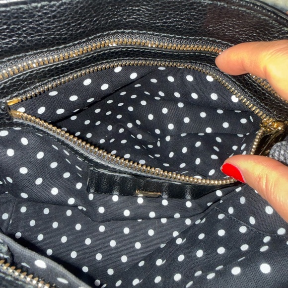 Authentic Dolce & Gabbana Black Shoulder Bag with Gold Lock - Picture 5 of 14